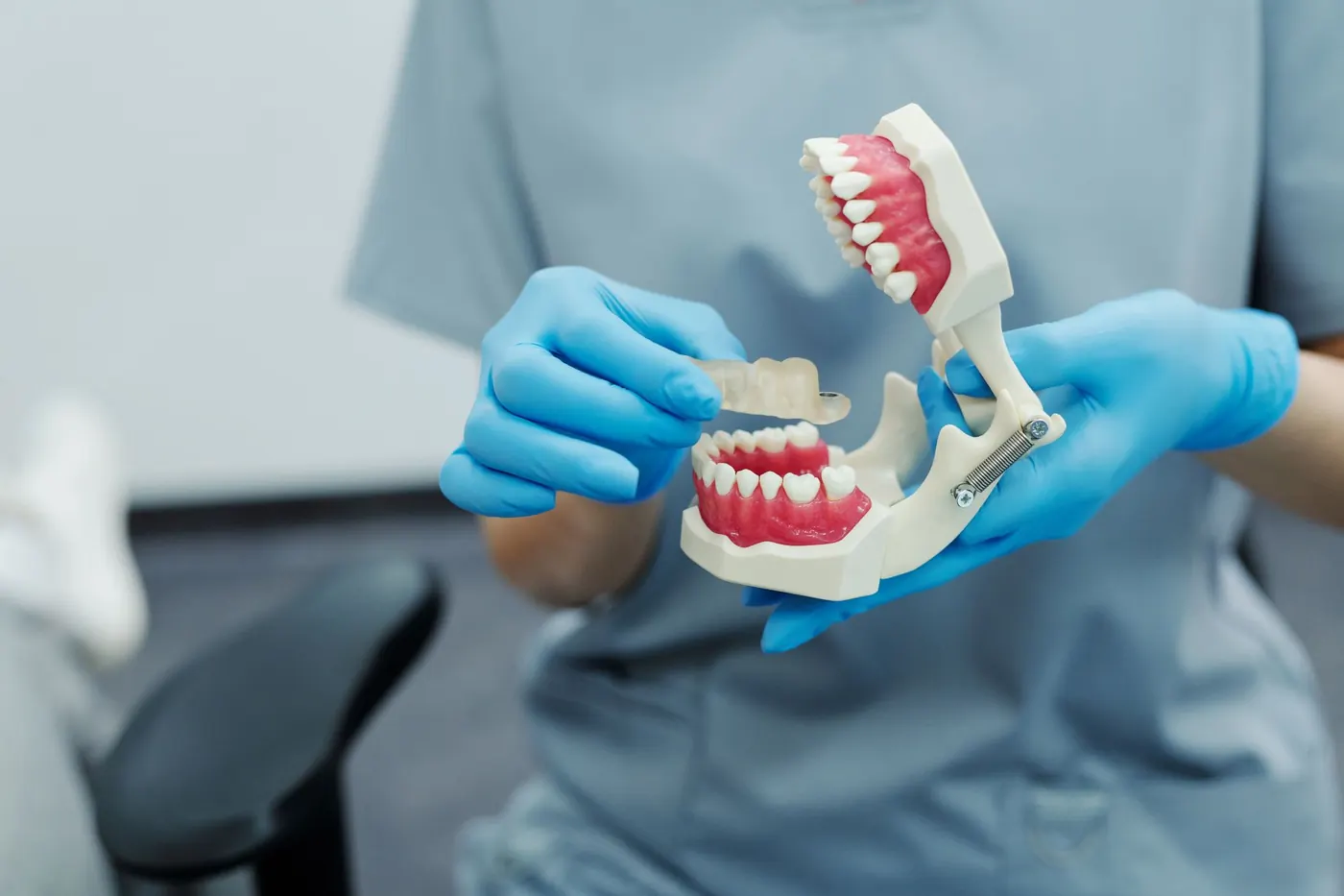 Filling or Crown? How the Right Choice Is Made